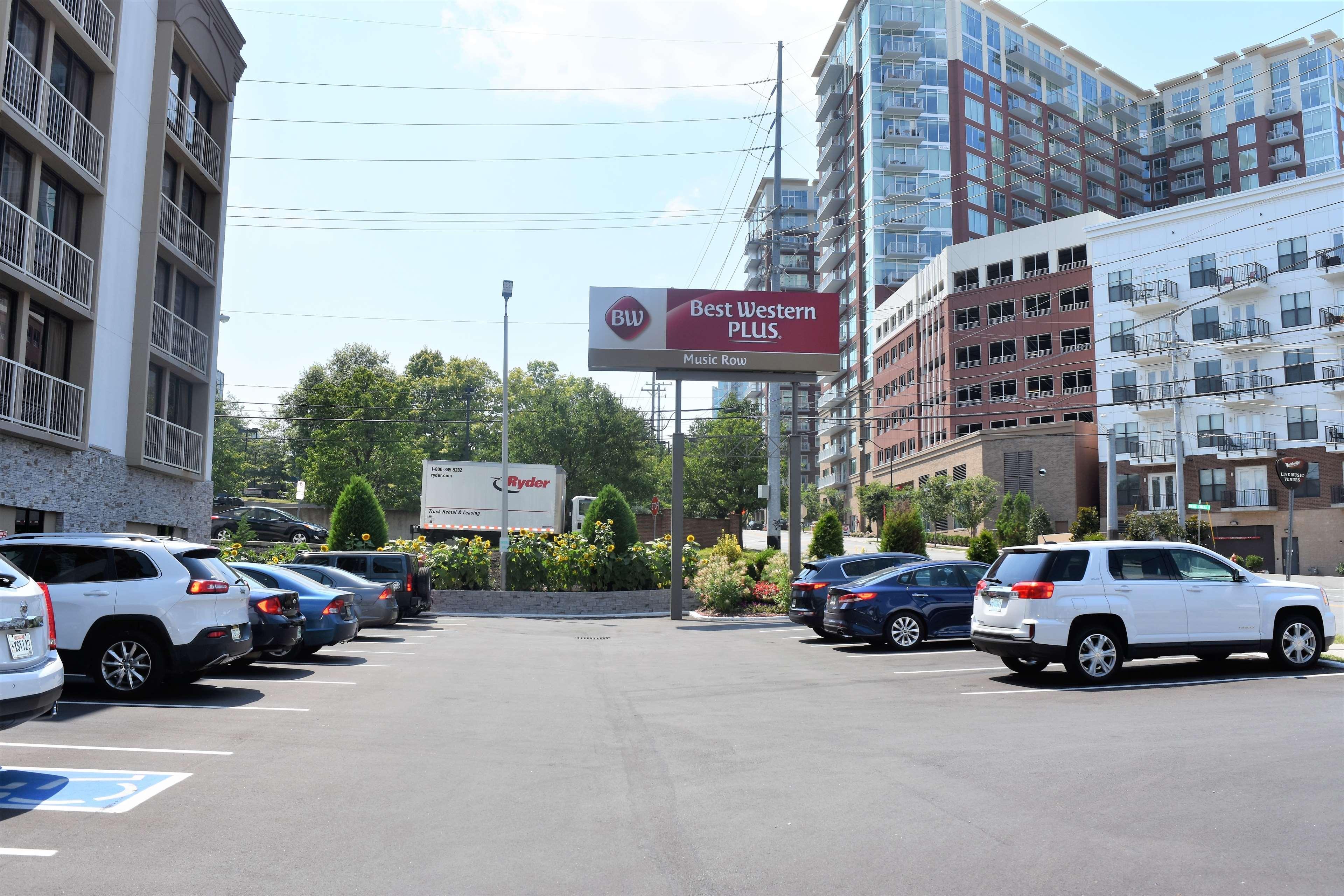 Hotel Best Western Downtown Plus Music Row 3*