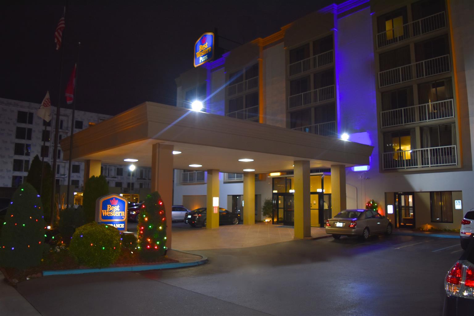 Western Downtown Music Row Hotel 3*